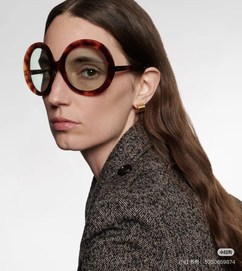 CELINE CL40345I round designer sunglasses colorway 01
