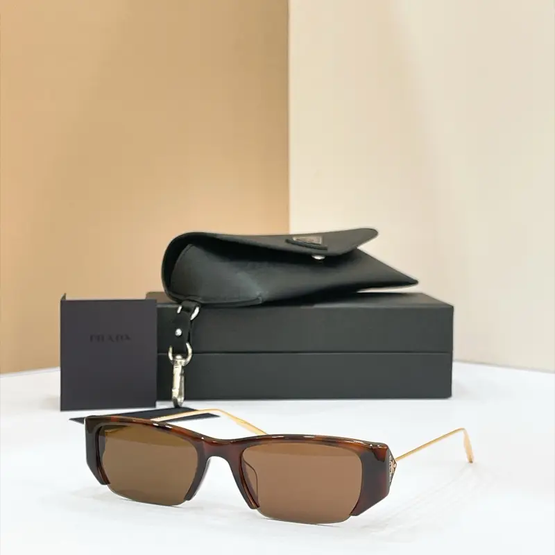 GENTLE MONSTER PR D63S rectangle designer sunglasses colorway 01