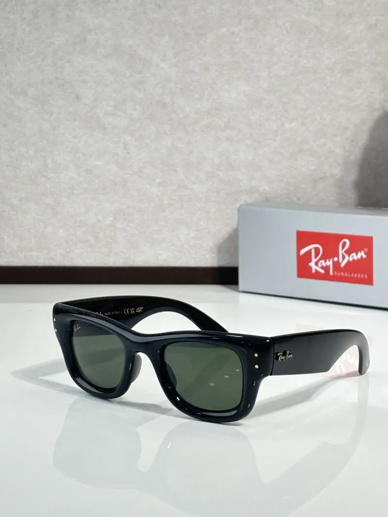 RAY-BAN RB4940 rectangle designer sunglasses colorway 01