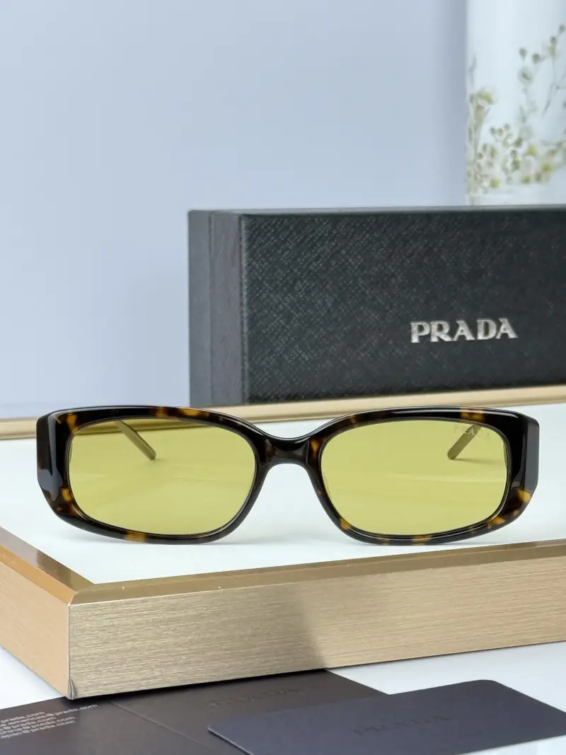 GENTLE MONSTER PRD65S rectangle designer sunglasses colorway 01, catalogue view 1