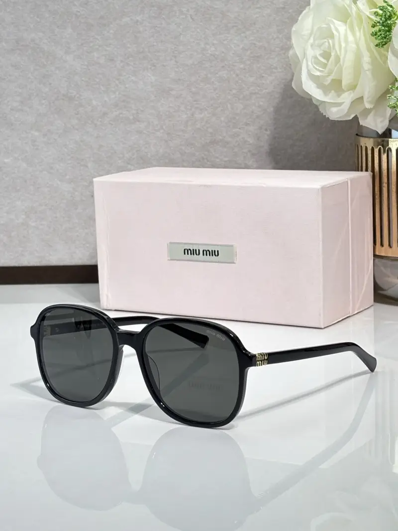 MIU MIU SMU B01 designer sunglasses colorway 01, catalogue view 1