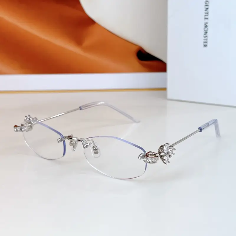GENTLE MONSTER GILTZ designer sunglasses colorway 01, catalogue view 1
