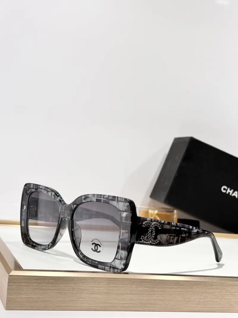 CHANEL CH5555 square designer sunglasses colorway 01, catalogue view 1