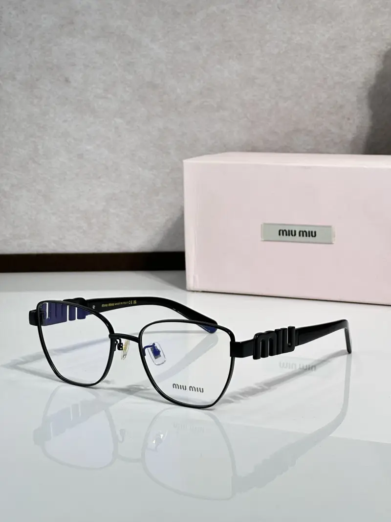 MIU MIU SMU B21S designer sunglasses colorway 01, catalogue view 1