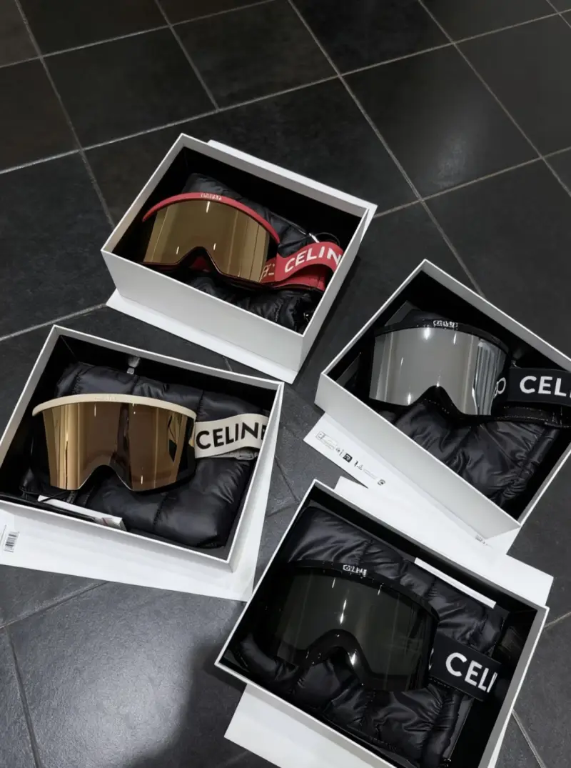 CELINE ARCHIVE UJFS7Y designer sunglasses colorway 01, catalogue view 1