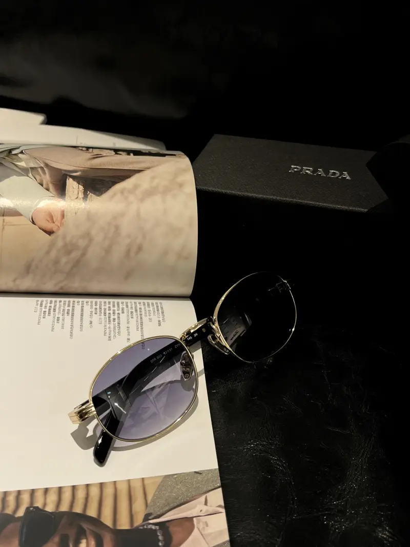 PRADA SPRB53 designer sunglasses colorway 03, catalogue view 1