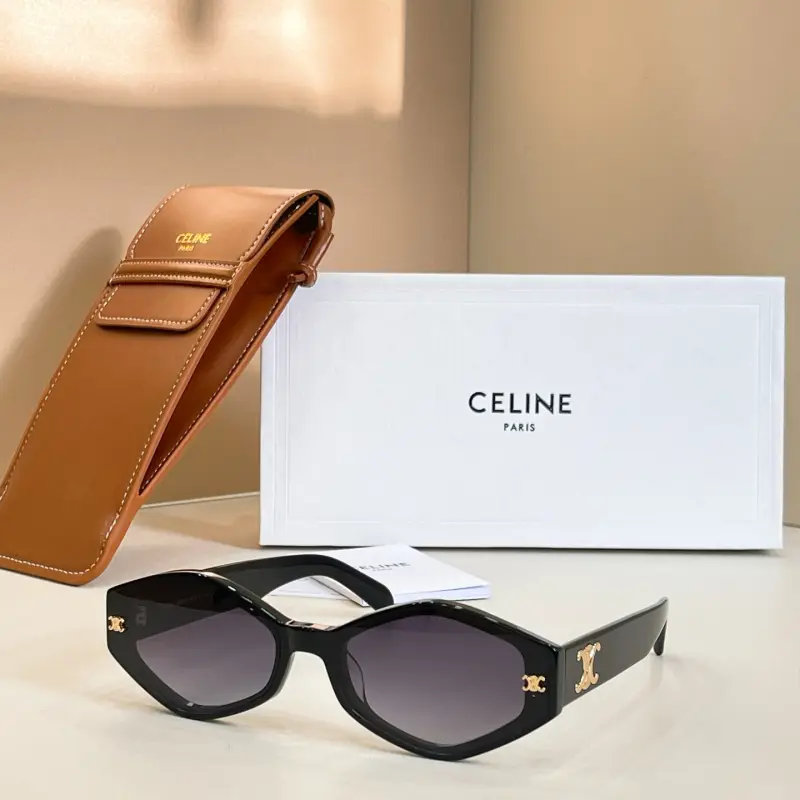 CELINE CL40339F designer sunglasses colorway 02, catalogue view 1