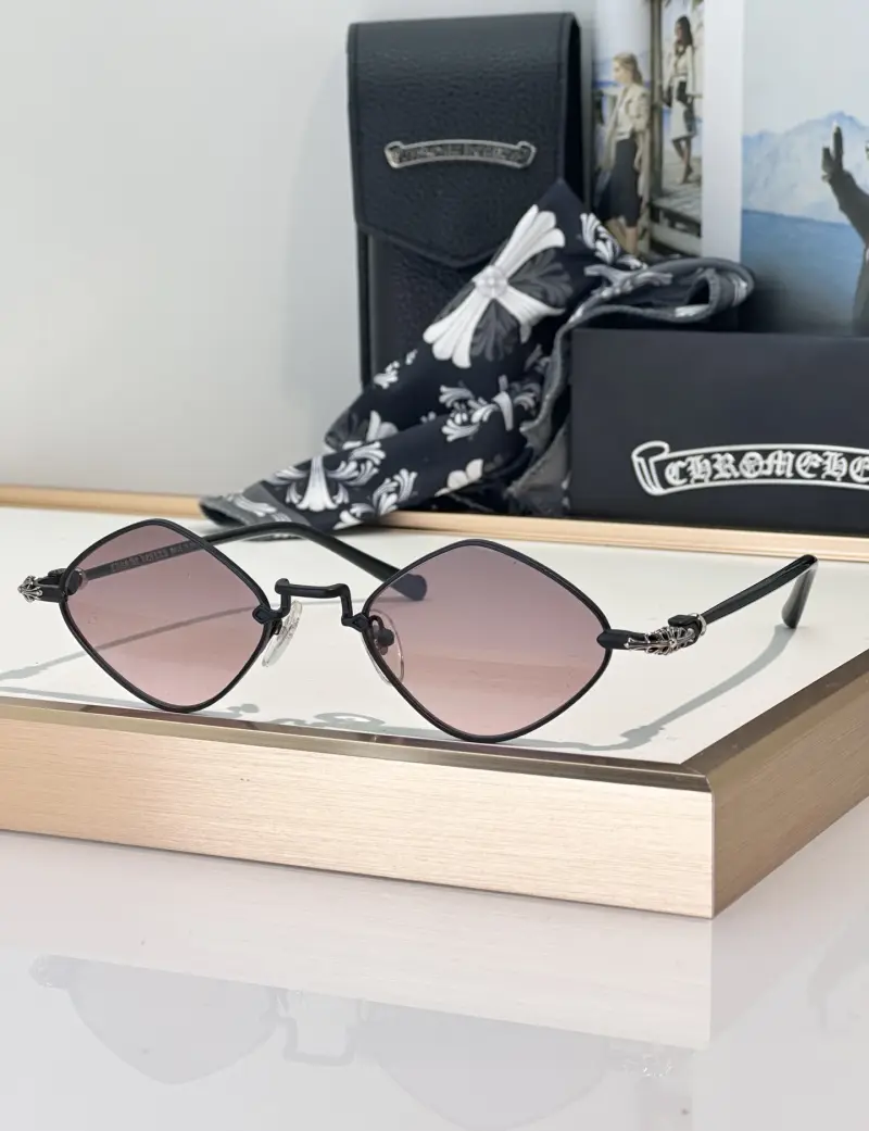 CHROME HEARTS DIAMOND DOG designer sunglasses colorway 02, catalogue view 1