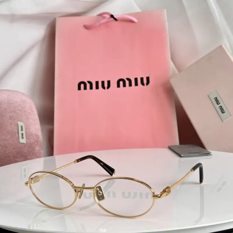 MIU MIU SMUA57S designer sunglasses colorway 02, catalogue view 1