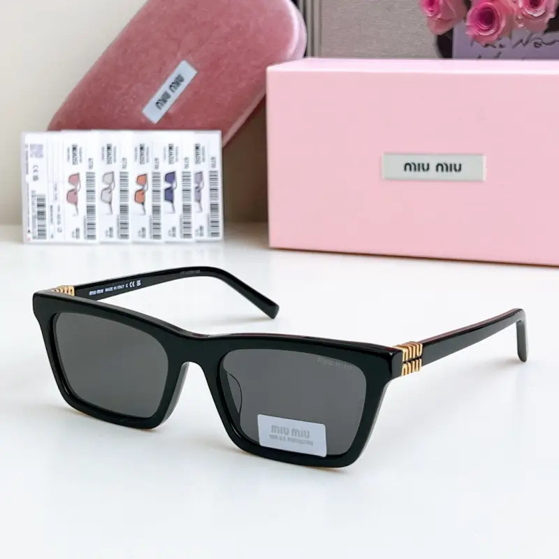 MIU MIU MUA05S designer sunglasses colorway 02, catalogue view 1