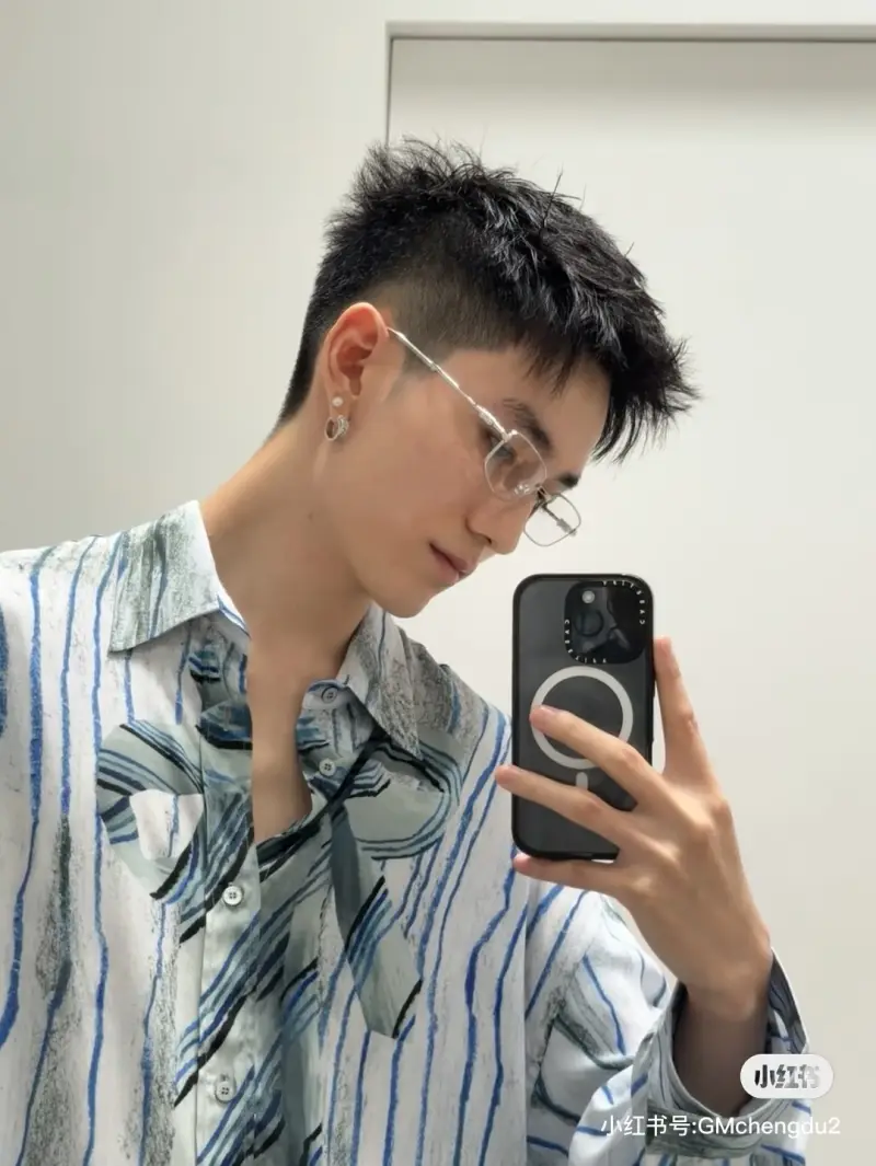 GENTLE MONSTER TARX designer sunglasses colorway 07, catalogue view 1