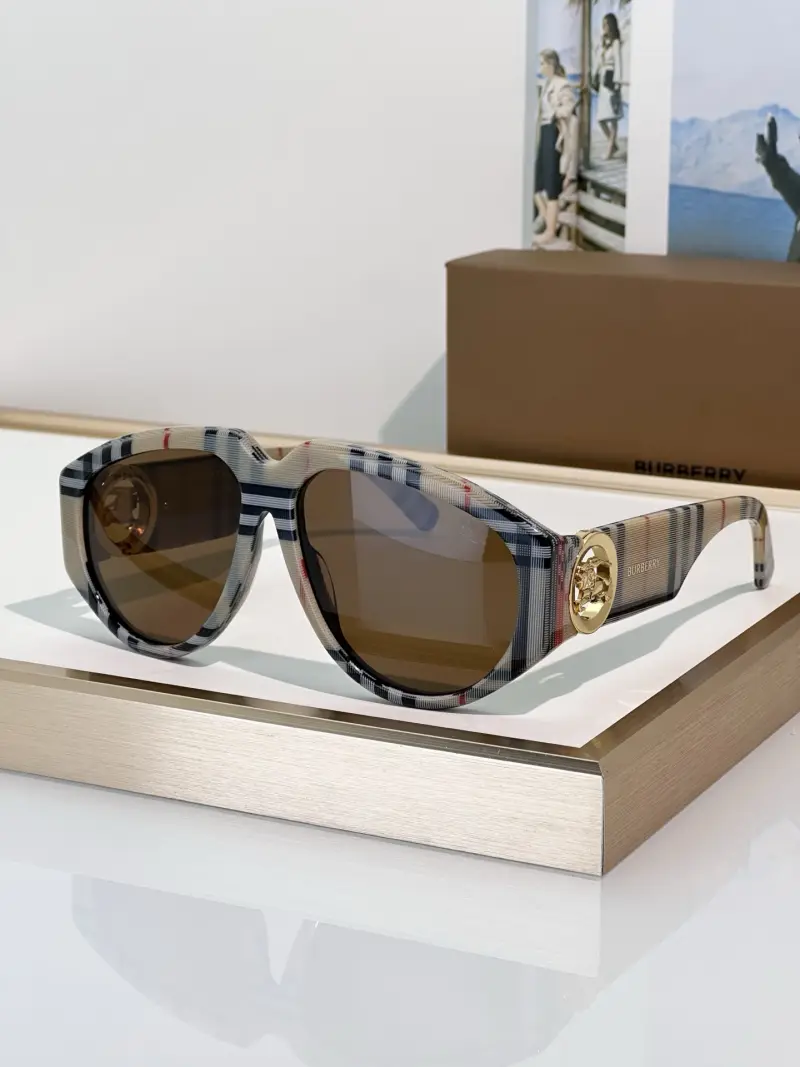BURBERRY BE4479U designer sunglasses colorway 03