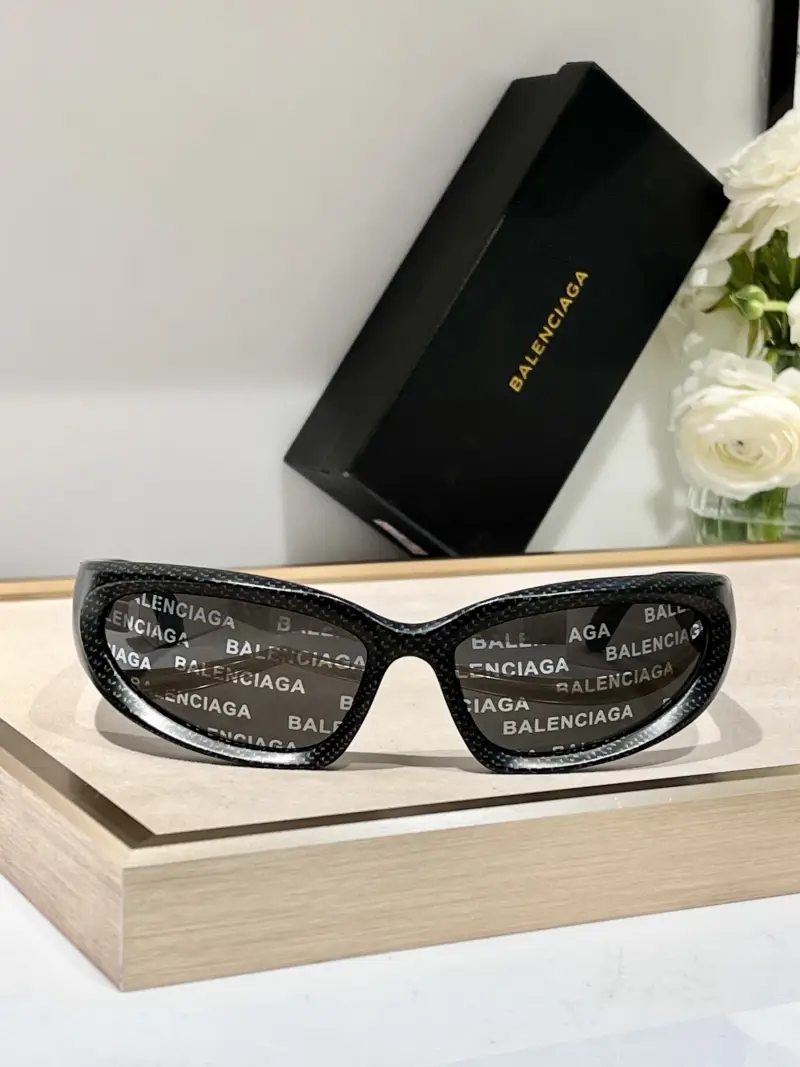 BALENCIAGA BB0157S designer sunglasses colorway 02, catalogue view 1