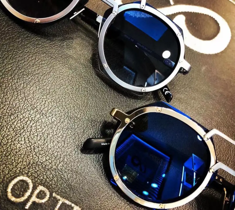 HUBLOT ARCHIVE 1Y8CK2 designer sunglasses colorway 01, catalogue view 1