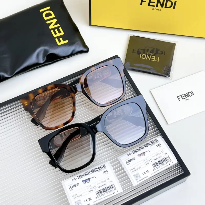 FENDI FE40063I designer sunglasses colorway 02, catalogue view 1