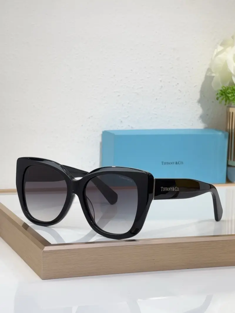 TIFFANY & CO. TF5023 designer sunglasses colorway 01, catalogue view 1