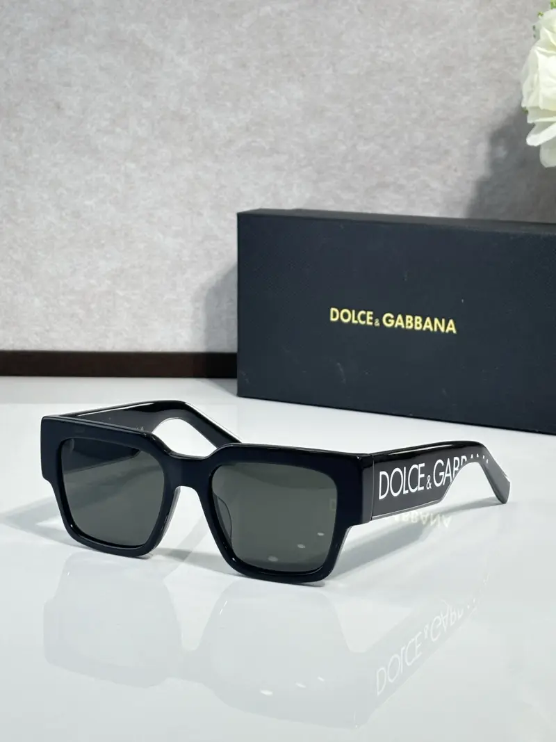 DOLCE & GABBANA DG6184 square designer sunglasses colorway 01
