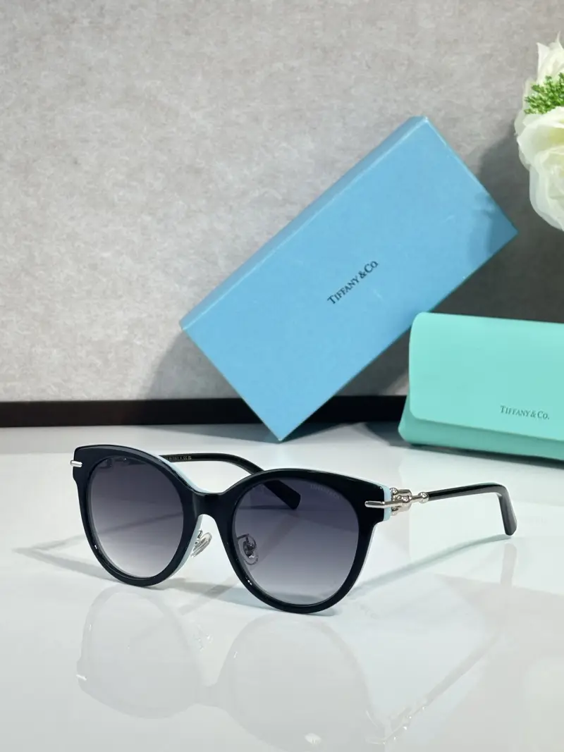 TIFFANY & CO. TF4223 designer sunglasses colorway 02, catalogue view 1