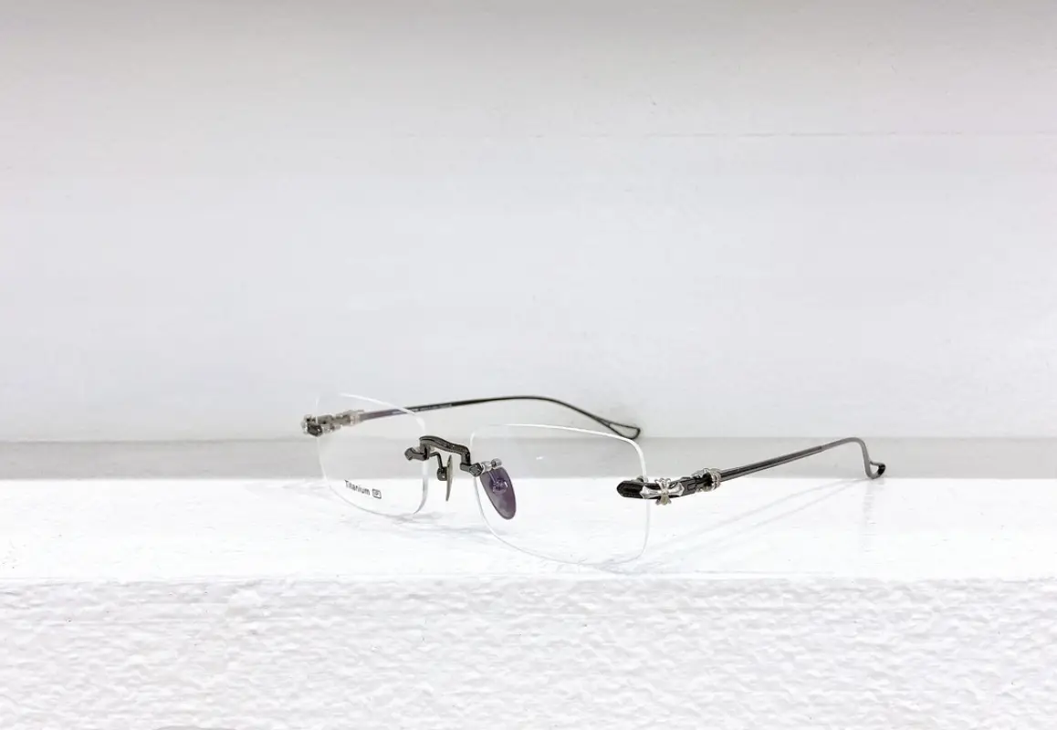CHROME HEARTS CH8810 designer sunglasses colorway 01, catalogue view 1
