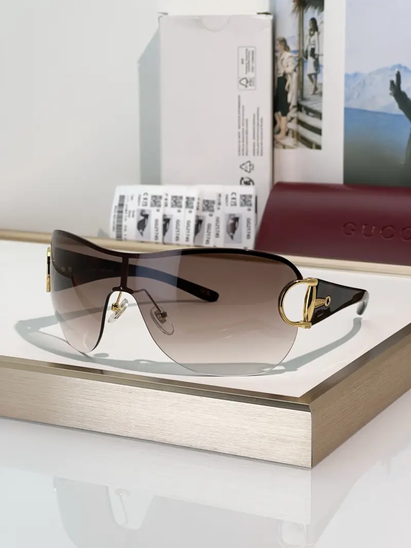 GUCCI GG2174S designer sunglasses colorway 03, catalogue view 1