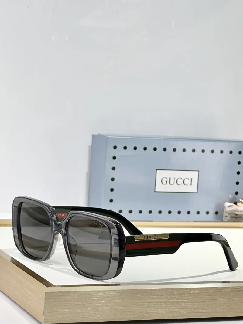 GUCCI GG1411 designer sunglasses colorway 02, catalogue view 1
