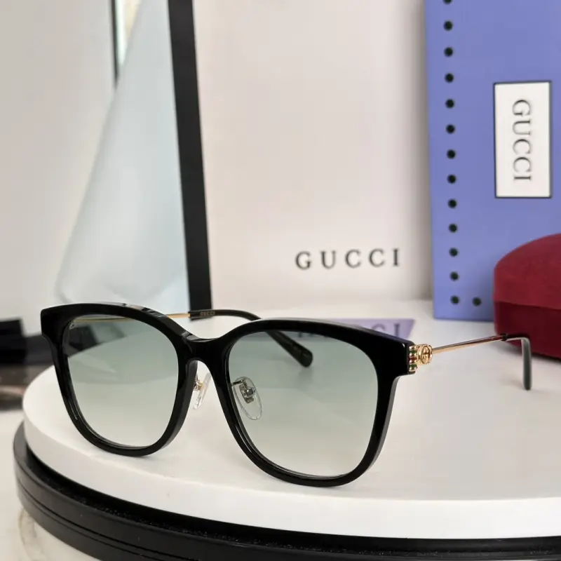 GUCCI GG1884SK designer sunglasses colorway 02, catalogue view 1