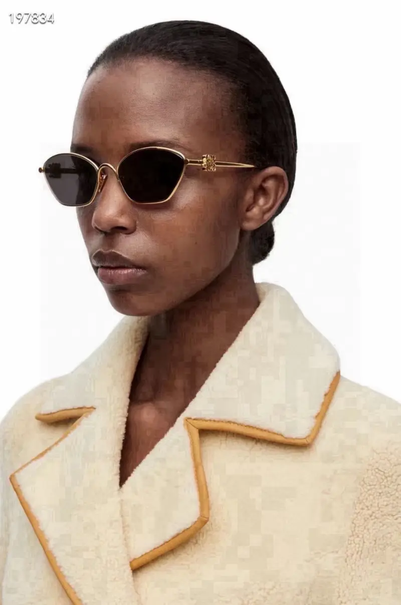 LOEWE LW40115U designer sunglasses colorway 05, catalogue view 1