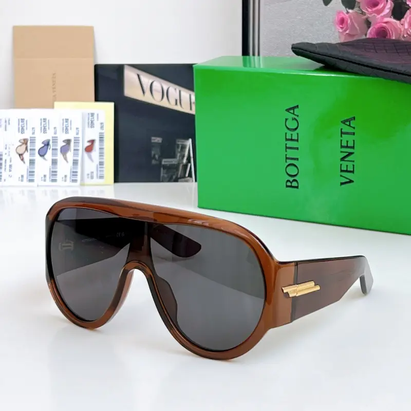 BOTTEGA VENETA BV1345 designer sunglasses colorway 01, catalogue view 1