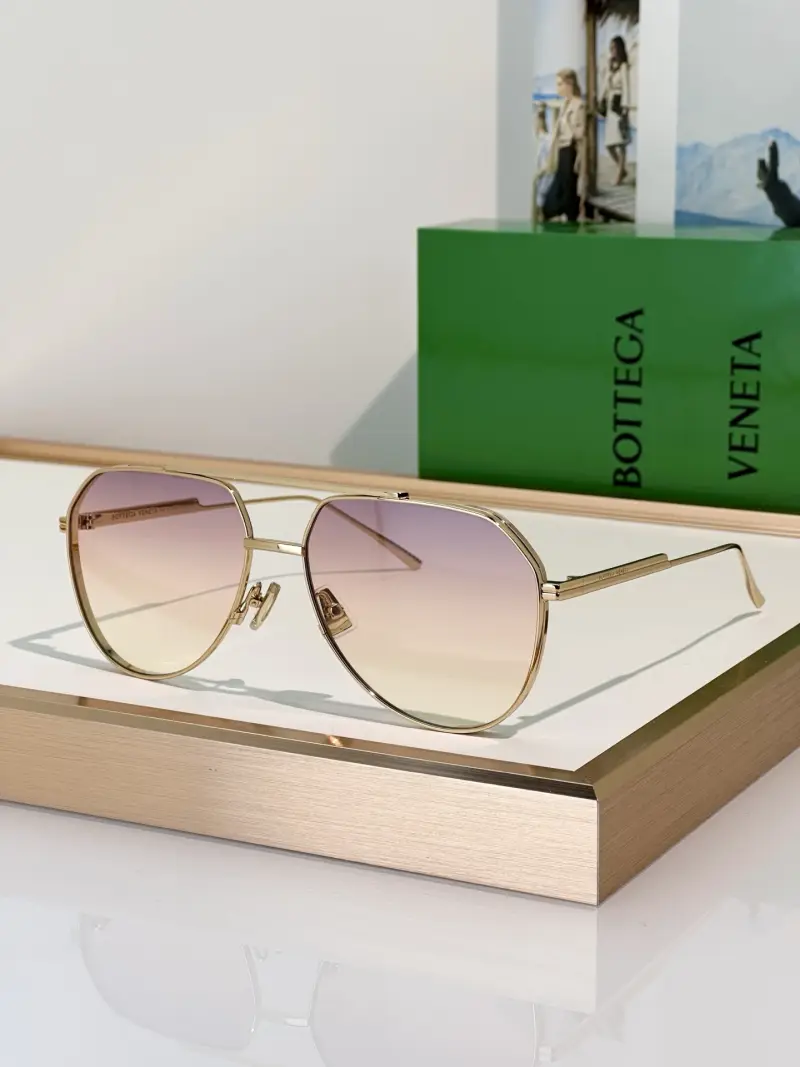 BOTTEGA VENETA BV1465S aviator designer sunglasses colorway 02, catalogue view 1