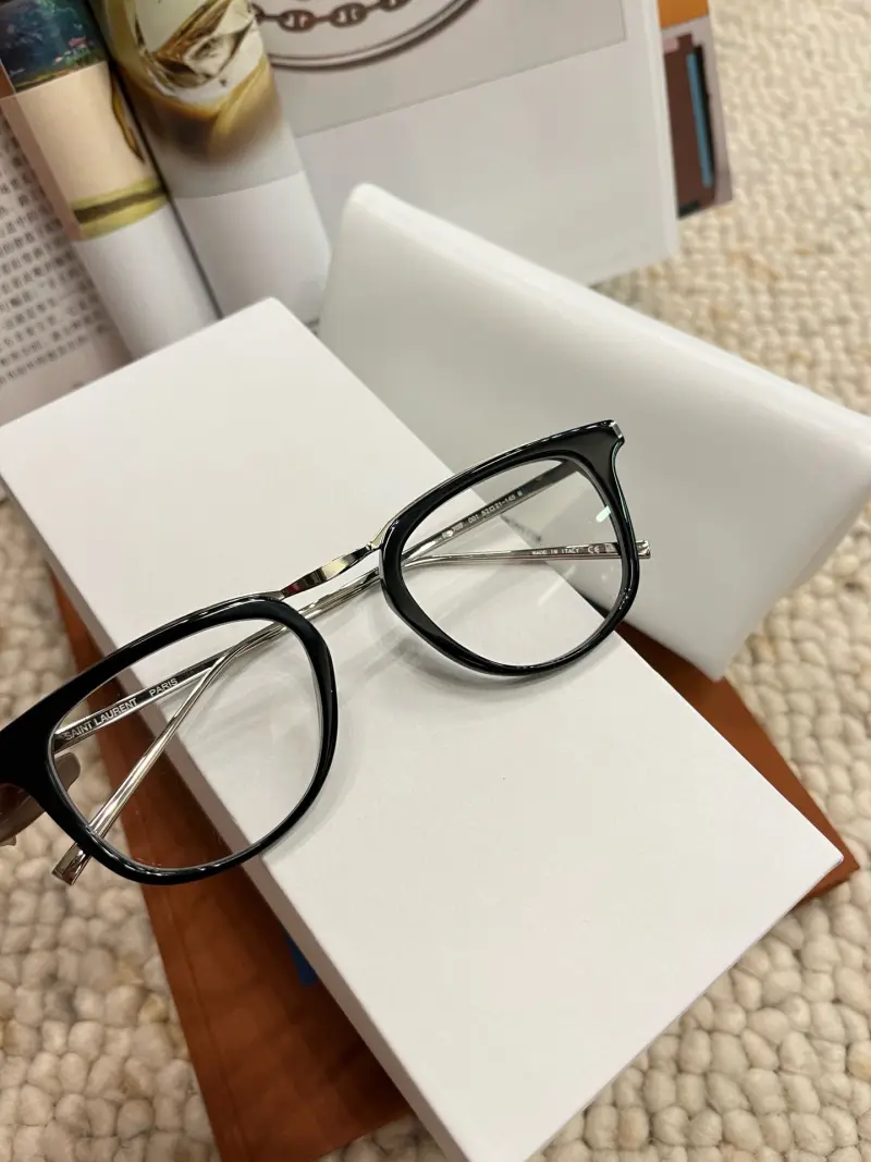 SAINT LAURENT ARCHIVE 1NSN1R designer sunglasses colorway 01, catalogue view 1