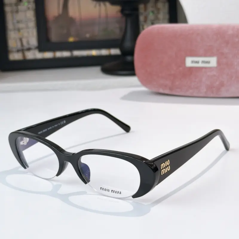 MIU MIU MU C05-U oval designer sunglasses colorway 02, catalogue view 1