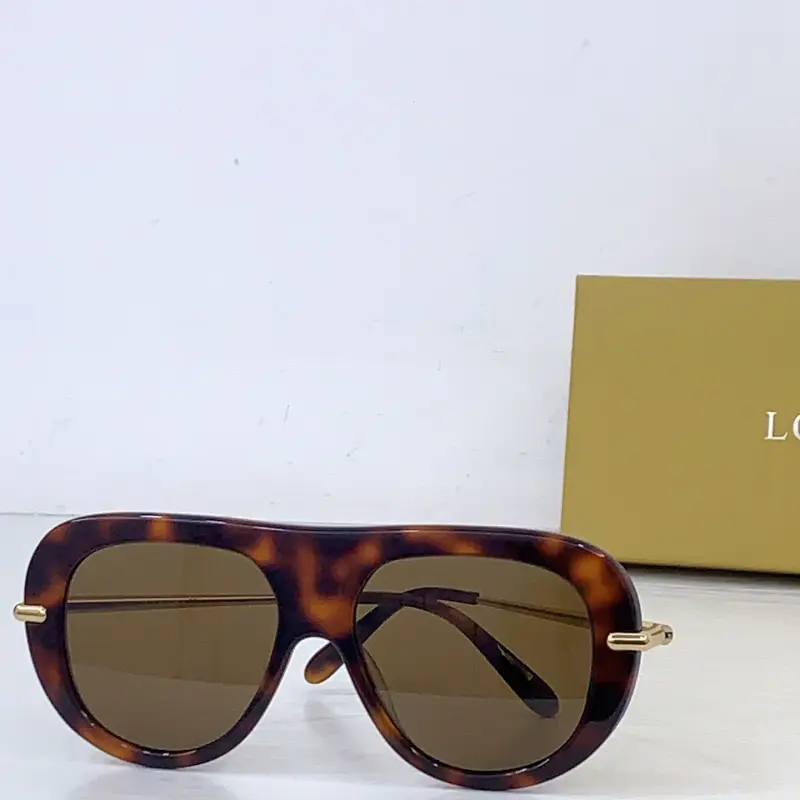 LOEWE LW40186I square designer sunglasses colorway 02