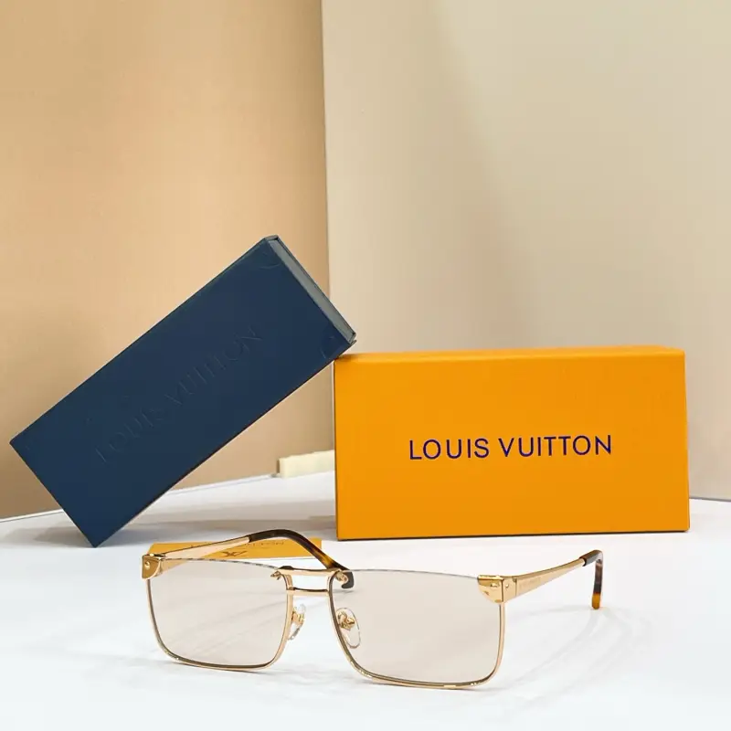 LOUIS VUITTON Z3206U square designer sunglasses colorway 02, catalogue view 1