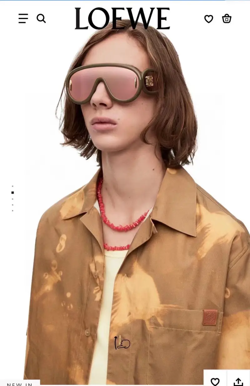 LOEWE LW40108I wraparound designer sunglasses colorway 02