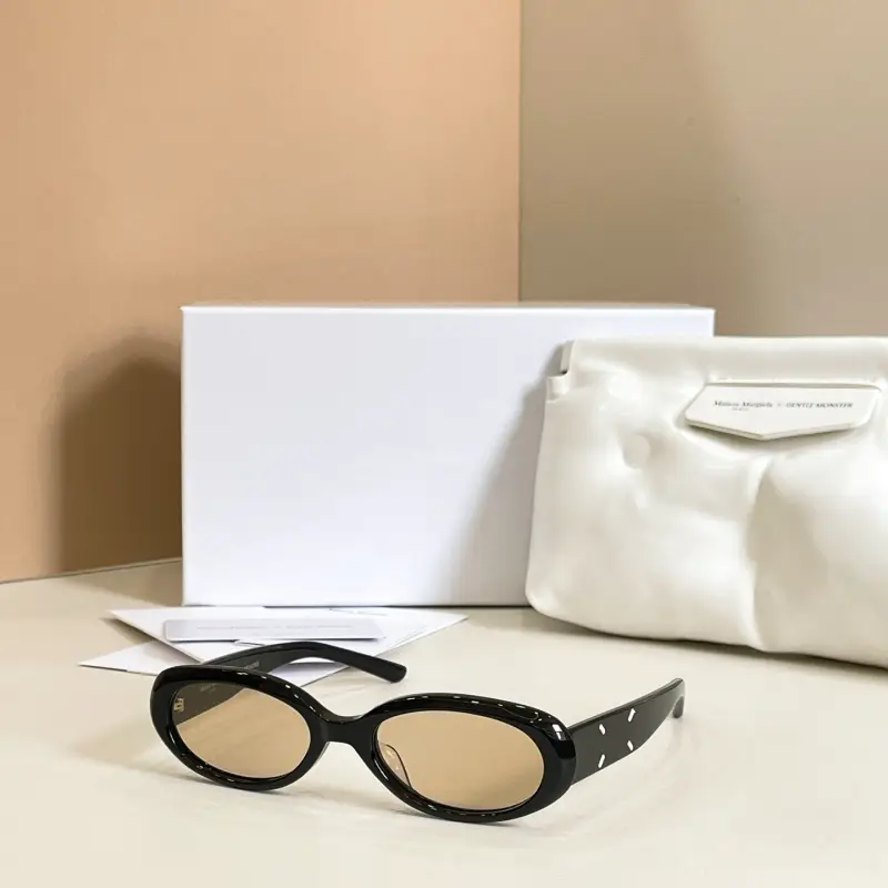 GENTLE MONSTER MM206 oval designer sunglasses colorway 01, catalogue view 1