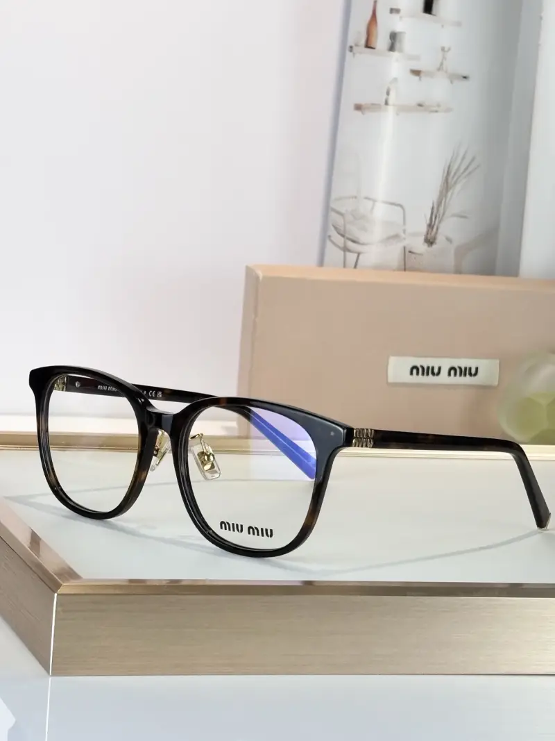 MIU MIU VMU01W square designer sunglasses colorway 01, catalogue view 1