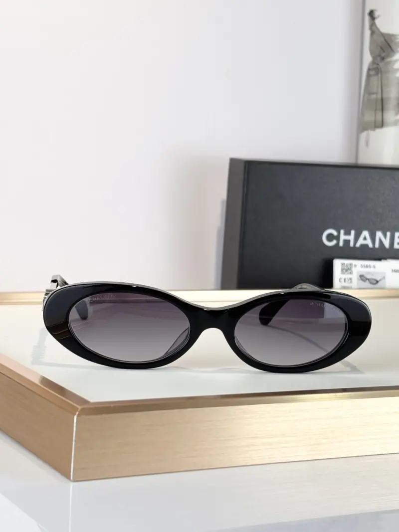 CHANEL CH5565-S oval designer sunglasses colorway 01, catalogue view 1