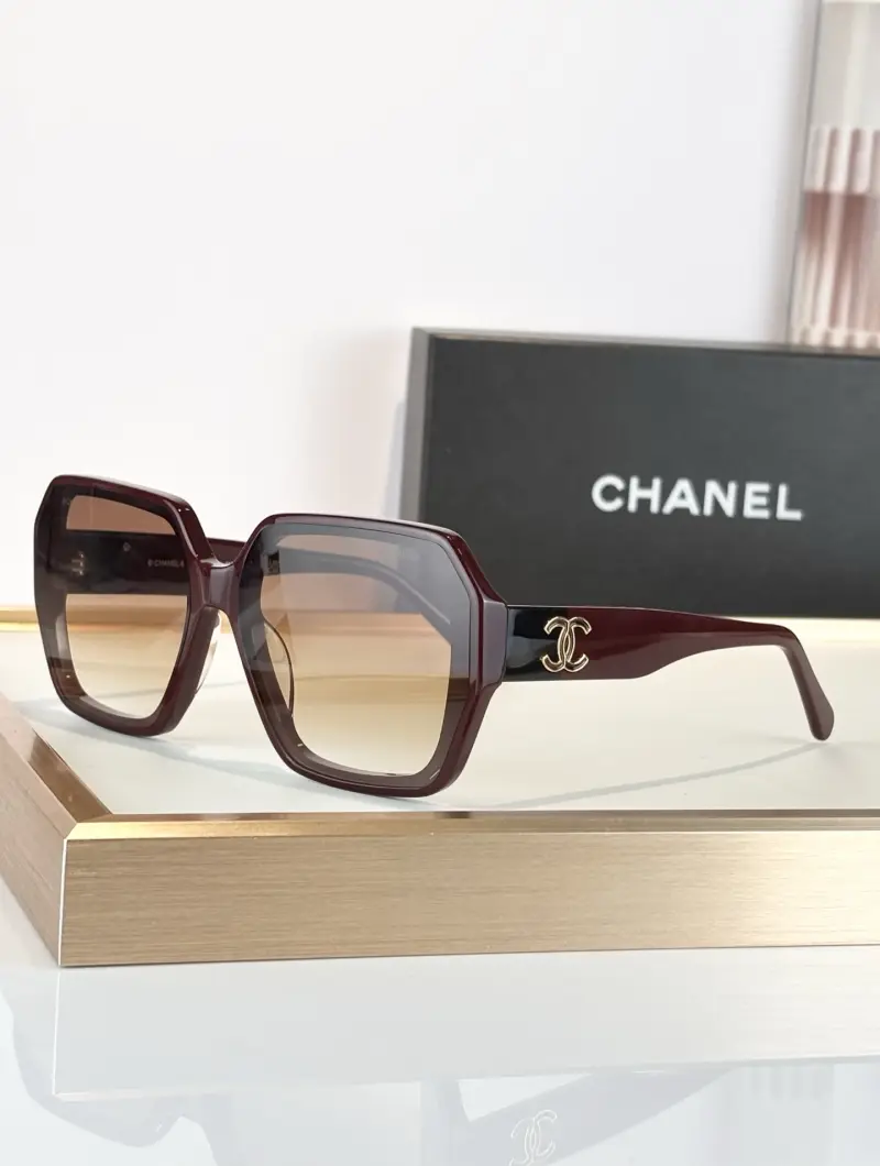 CHANEL CH4027 square designer sunglasses colorway 01, catalogue view 1
