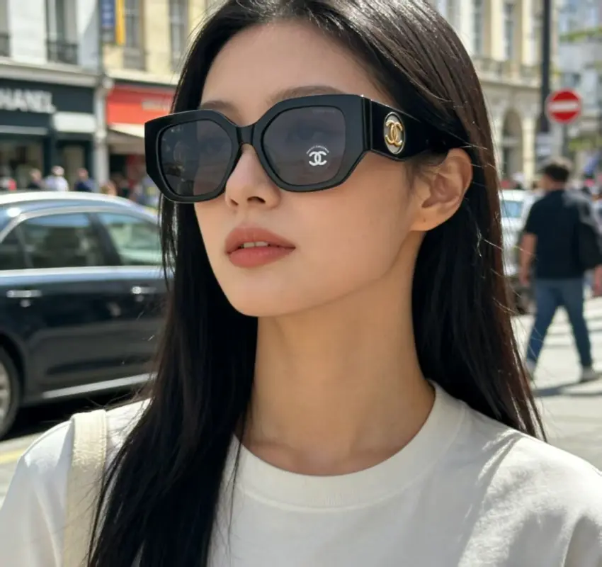 CHANEL 5550 square designer sunglasses colorway 01, catalogue view 1