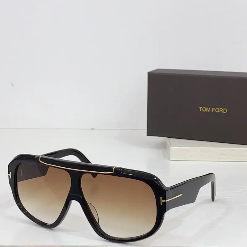 TOM FORD TF 1093 wraparound designer sunglasses colorway 02, catalogue view 1