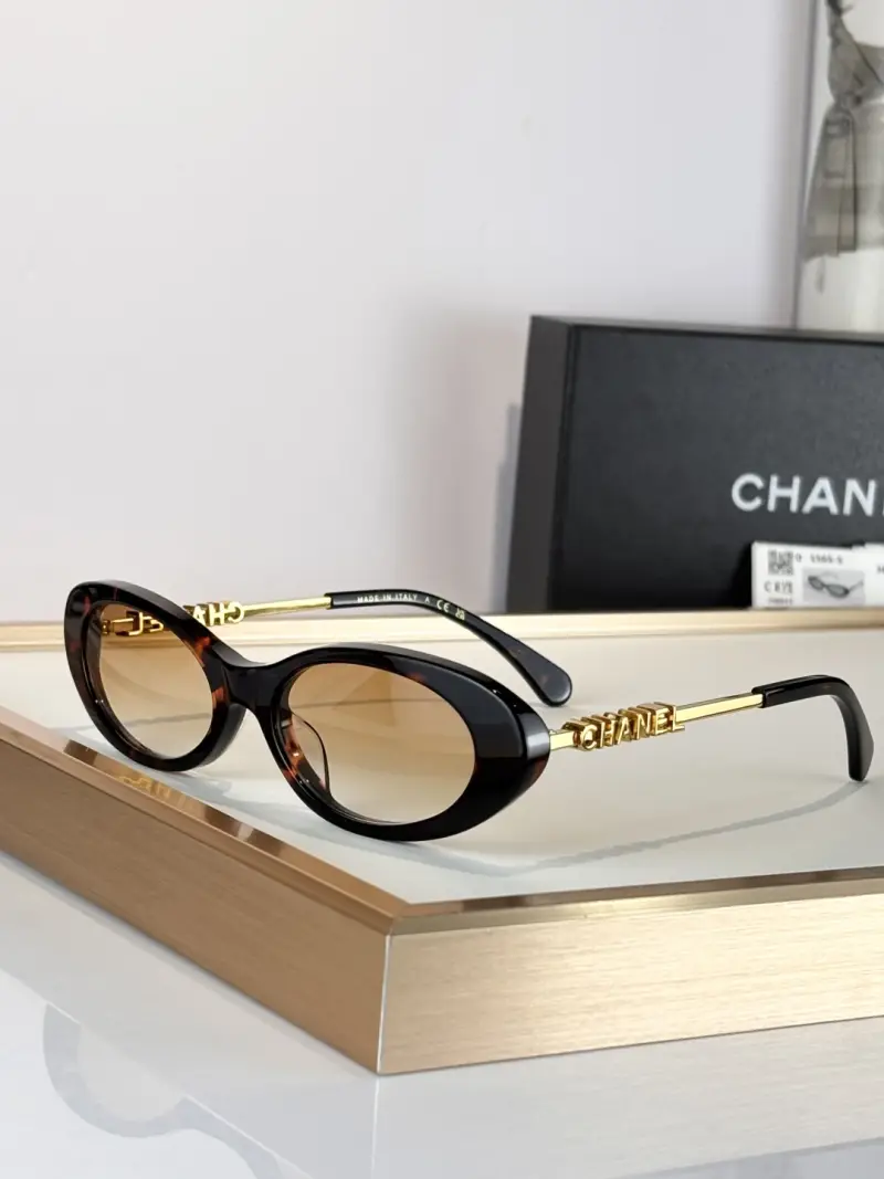 CHANEL CH5565-S oval designer sunglasses colorway 02, catalogue view 1