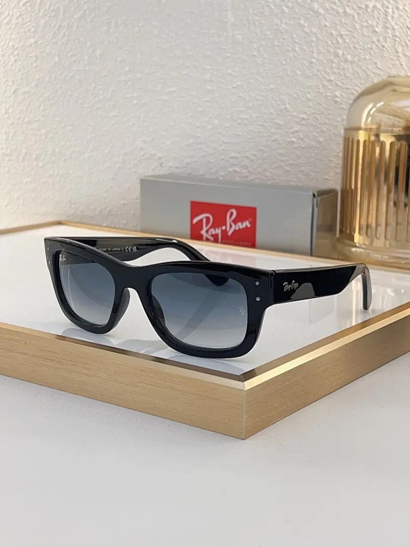 Ray-Ban RB7683S sunglasses from the supplier-provided catalogue, catalogue view 1